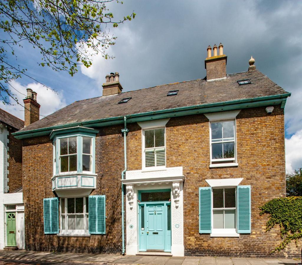 Bear'S Well Guest House Дил Экстерьер фото