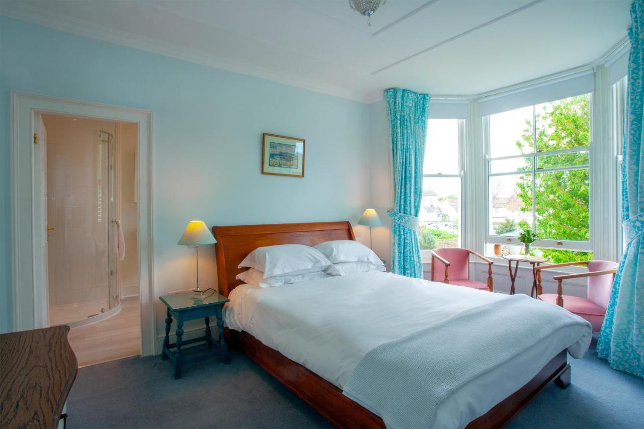 Bear'S Well Guest House Дил Экстерьер фото